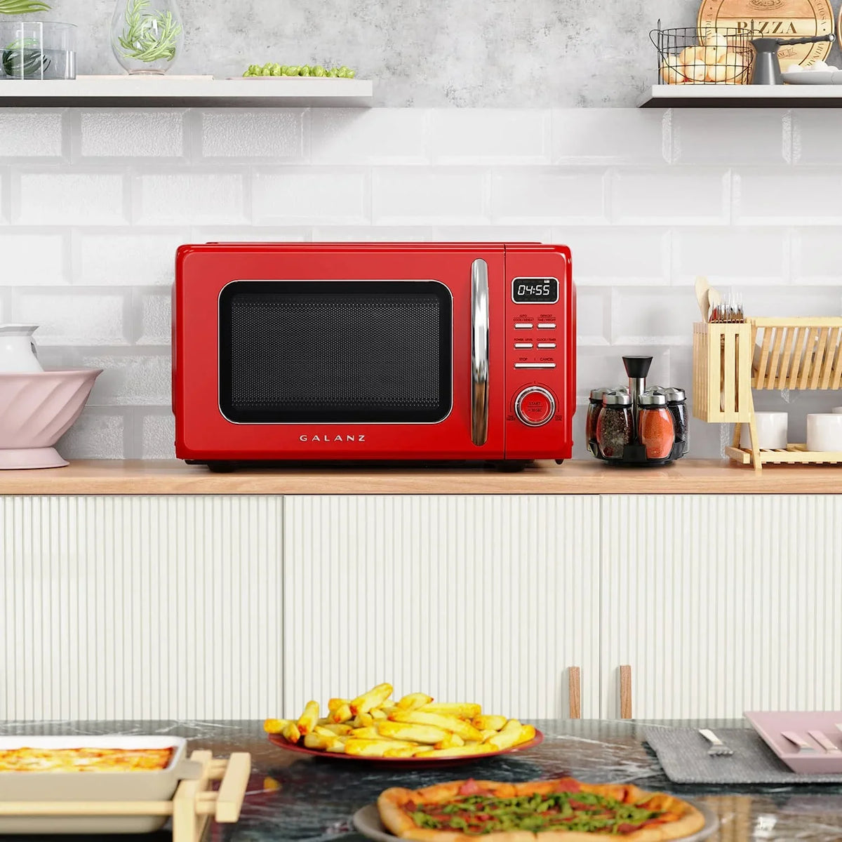2026 NEW Galanz Retro Countertop Microwave Oven with Auto Cook & Reheat, Defrost, Quick Start Functions, Easy Clean with Glass Turntable, Pull Handle, .9 cu ft, Black