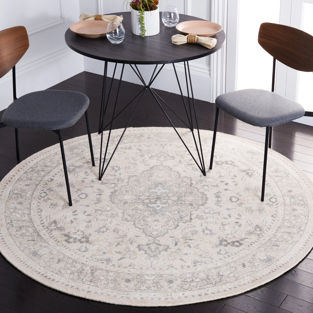 2026 NEW SAFAVIEH Restoration Vintage April Medallion Area Rug, Grey/Ivory, 8' x 10'