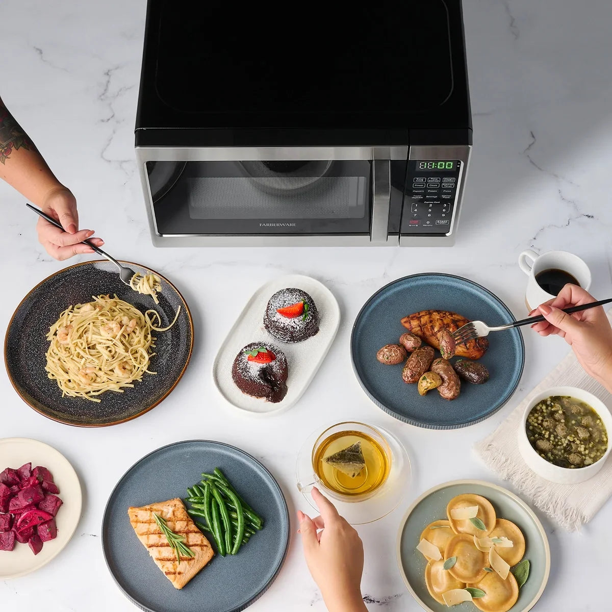 2026 NEW Farberware 1.1 Cu. Ft. 1000-Watt Compact Microwave Oven, Black