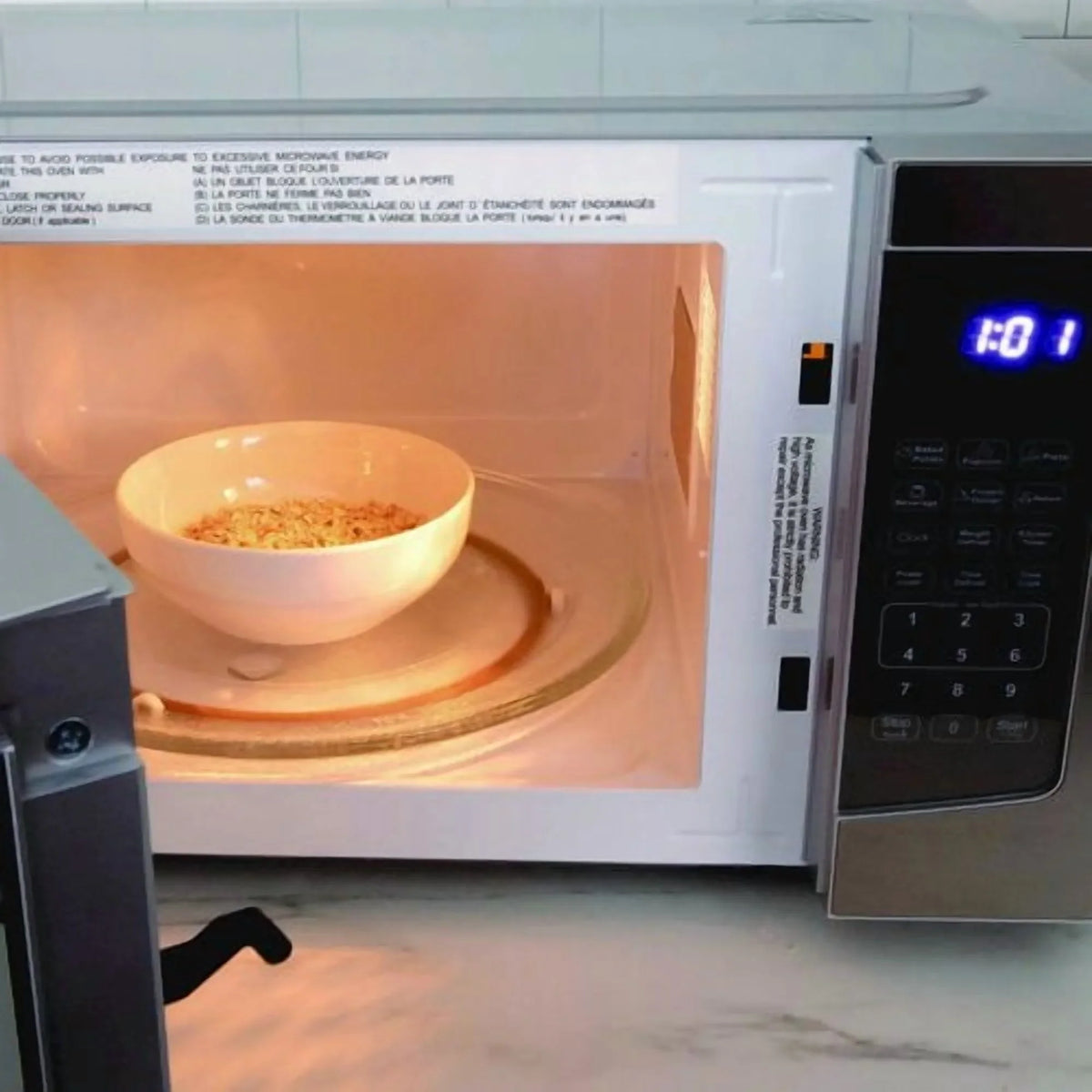 2026 NEW Avanti 1.1 cu. ft. Stainless Steel Microwave Oven, 1,000 W, Mirror-Finish