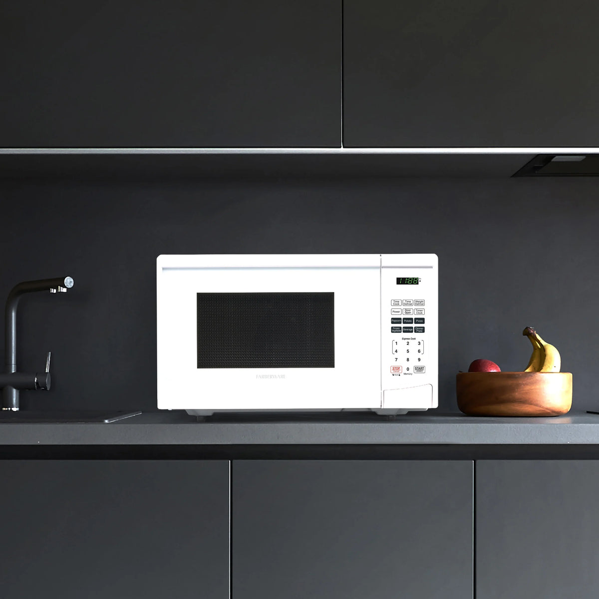 2026 NEW Farberware Classic 0.9 Cu. Ft 900-Watt Microwave Oven, Stainless Steel