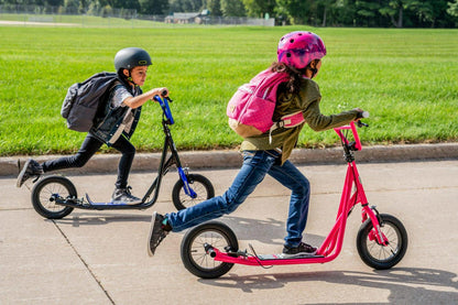 2026 NEW Mongoose Expo Scooter. 12-inch wheels. ages 6 and up. grey