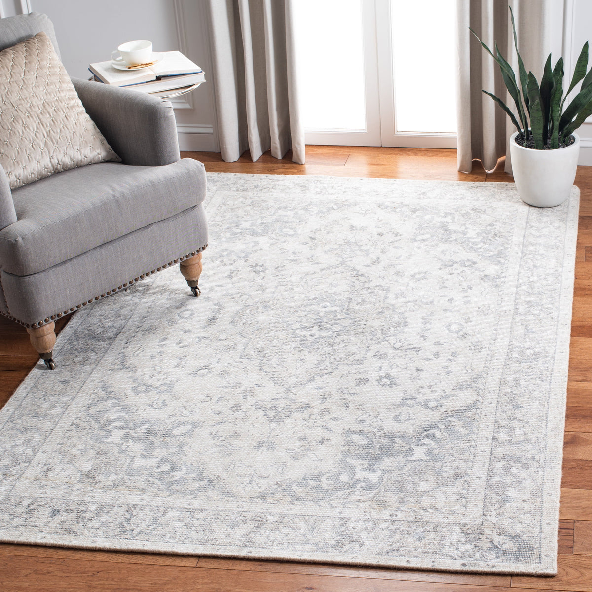 2026 NEW SAFAVIEH Restoration Vintage April Medallion Area Rug, Grey/Ivory, 8' x 10'