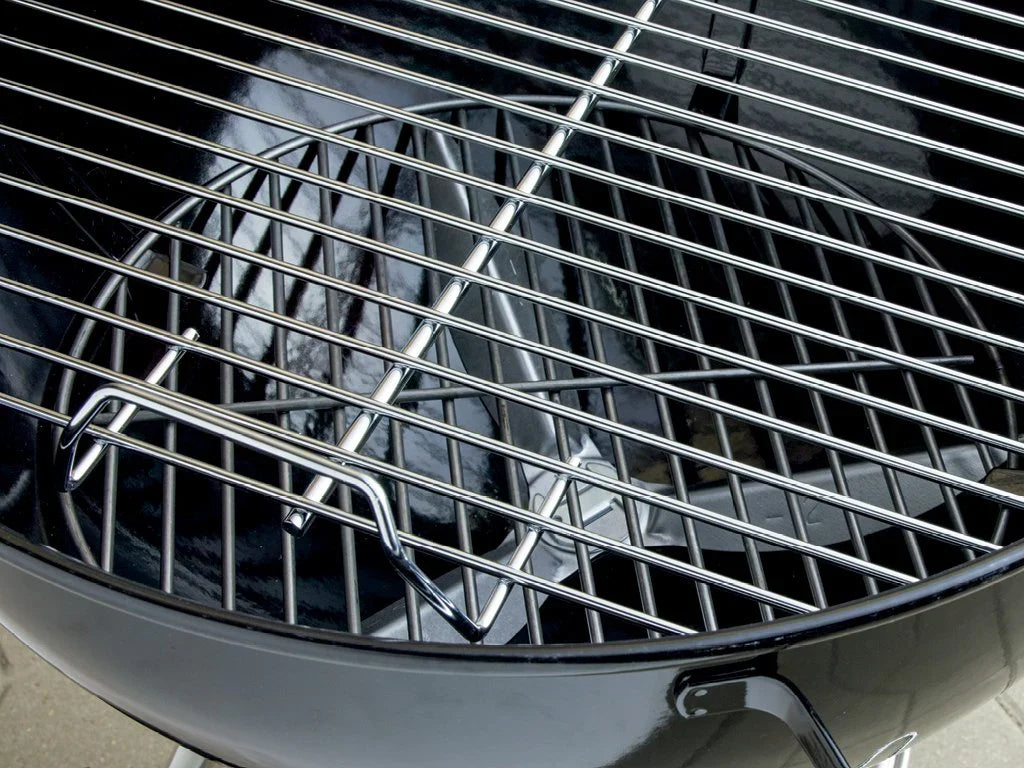 Weber Original Kettle 22 Inch Charcoal Grill